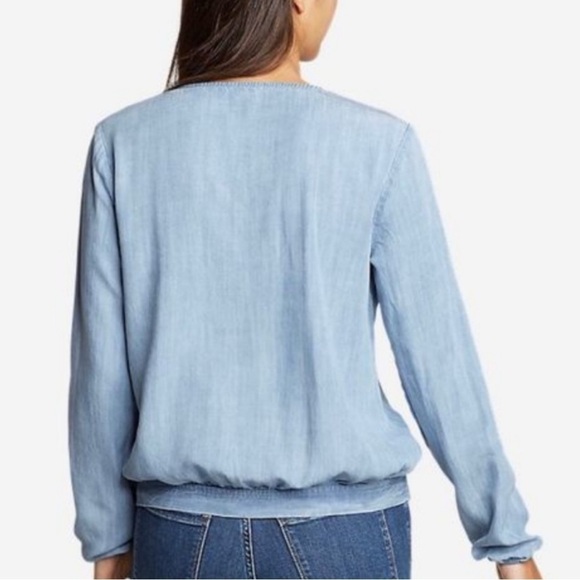 Eddie Bauer Tencel Tranquil Tie Wrap Top in Bleached Blue L - Picture 2 of 12